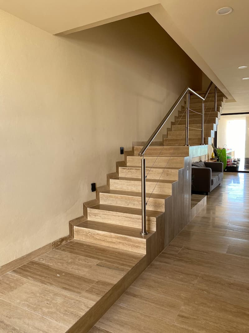 gallery img alt