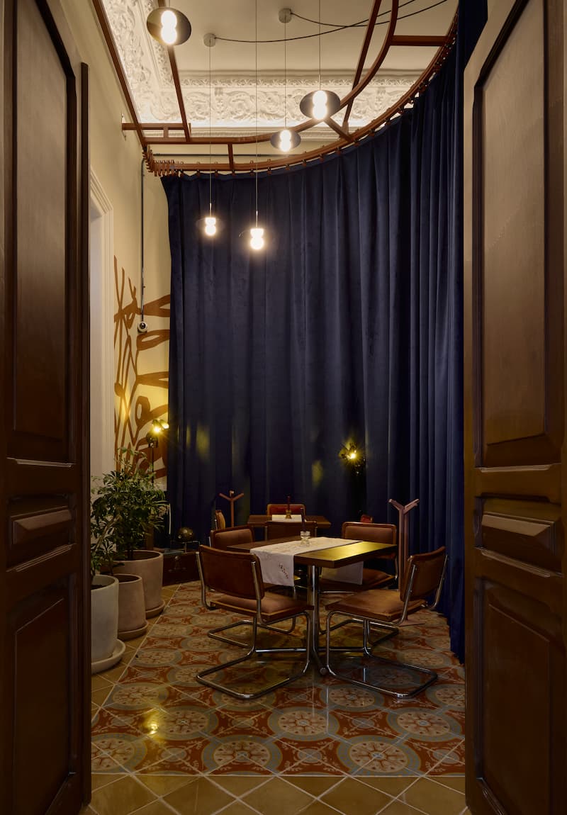 gallery img alt