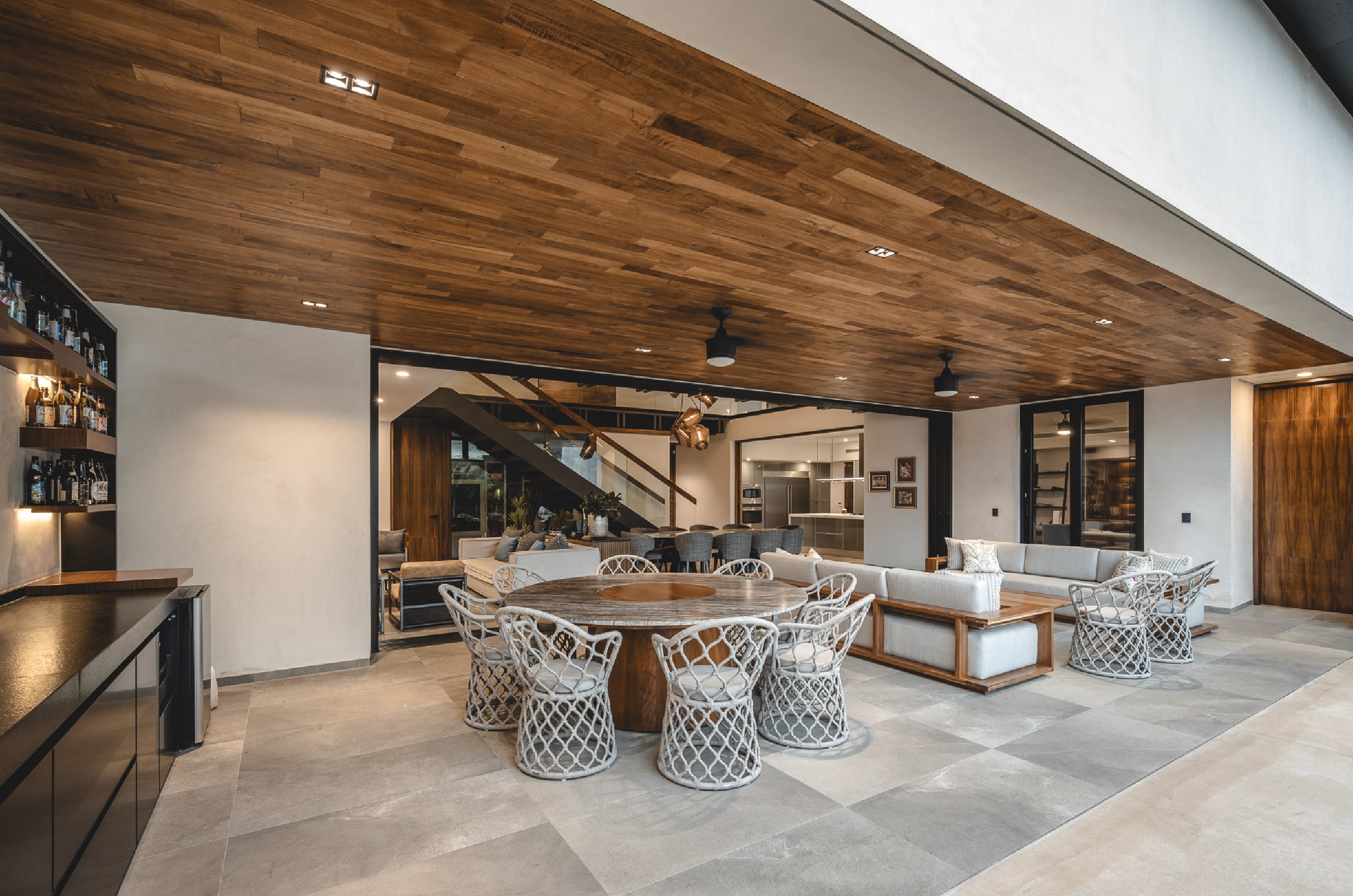 gallery img alt