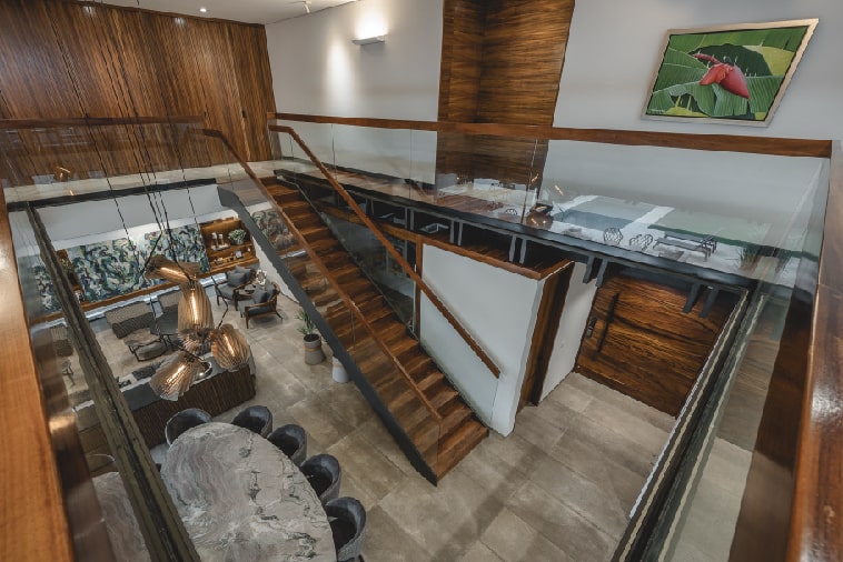 gallery img alt